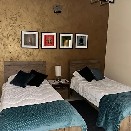 Desert Rose Quiet House 3Km Away From Airport Safi Exterior photo